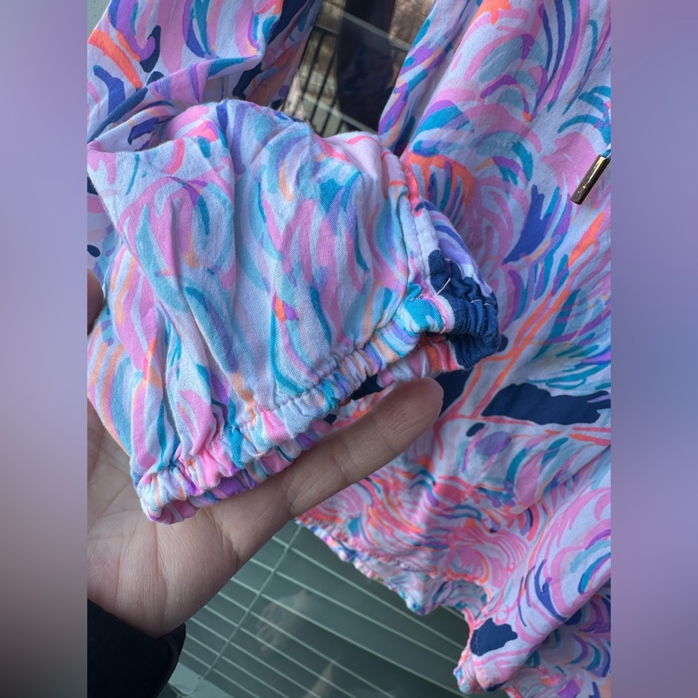 LILLY PULITZER Willa Head in the Sand Ostrich Print Split Neck Top Blouse Small - Picture 10 of 10